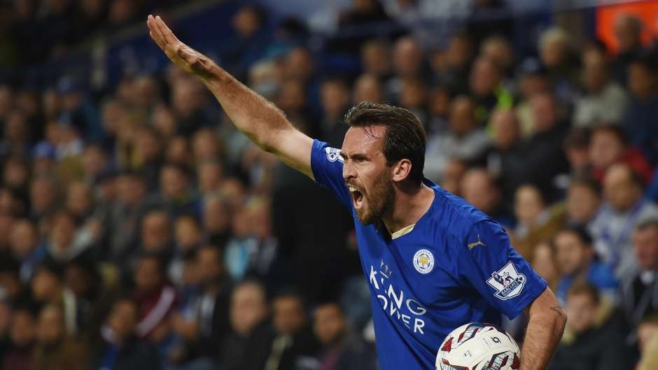 Doi hinh tieu bieu vong 37 NHA anh 6