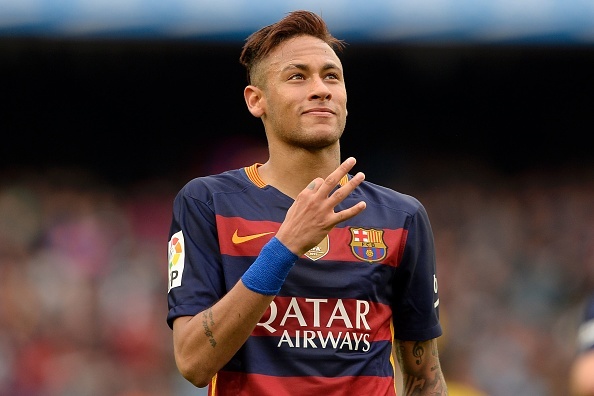 Barca tien sat chuc vo dich bang chien thang 5 sao hinh anh