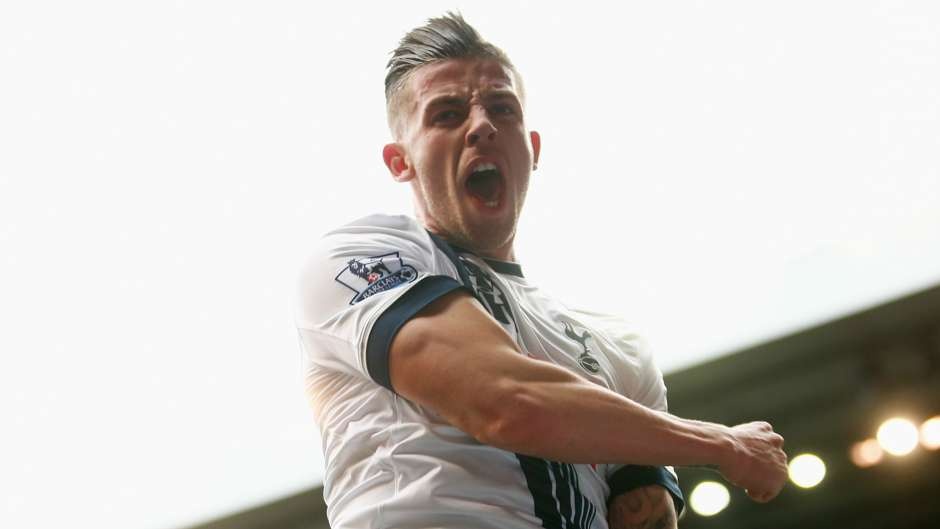 15 ban hop dong chat luong nhat mua giai qua anh 14