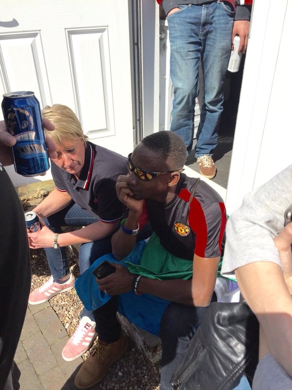 co dong vien MU den tu tay phi anh 1