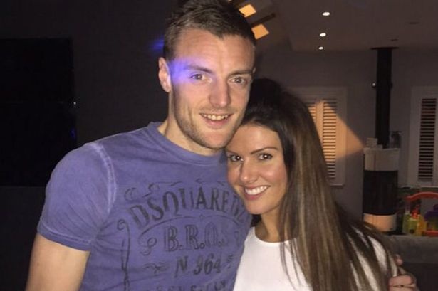 Jamie Vardy to chuc dam cuoi khong co nguoi than hinh anh