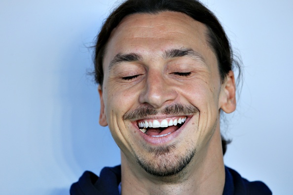 Ibrahimovic: 'Toi van la mot cau thu tre' hinh anh