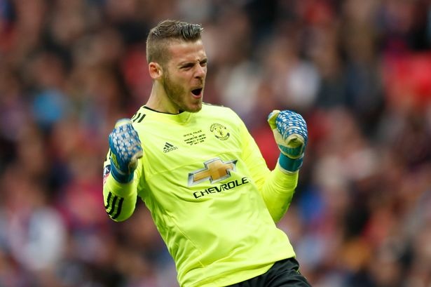 MU mất 3 trụ cột ảnh 1 MU mat 3 tru cot anh 1