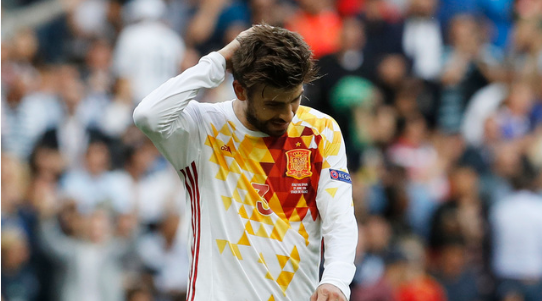 Italy vs Tay Ban Nha (2-0): Nha vua bang ha hinh anh