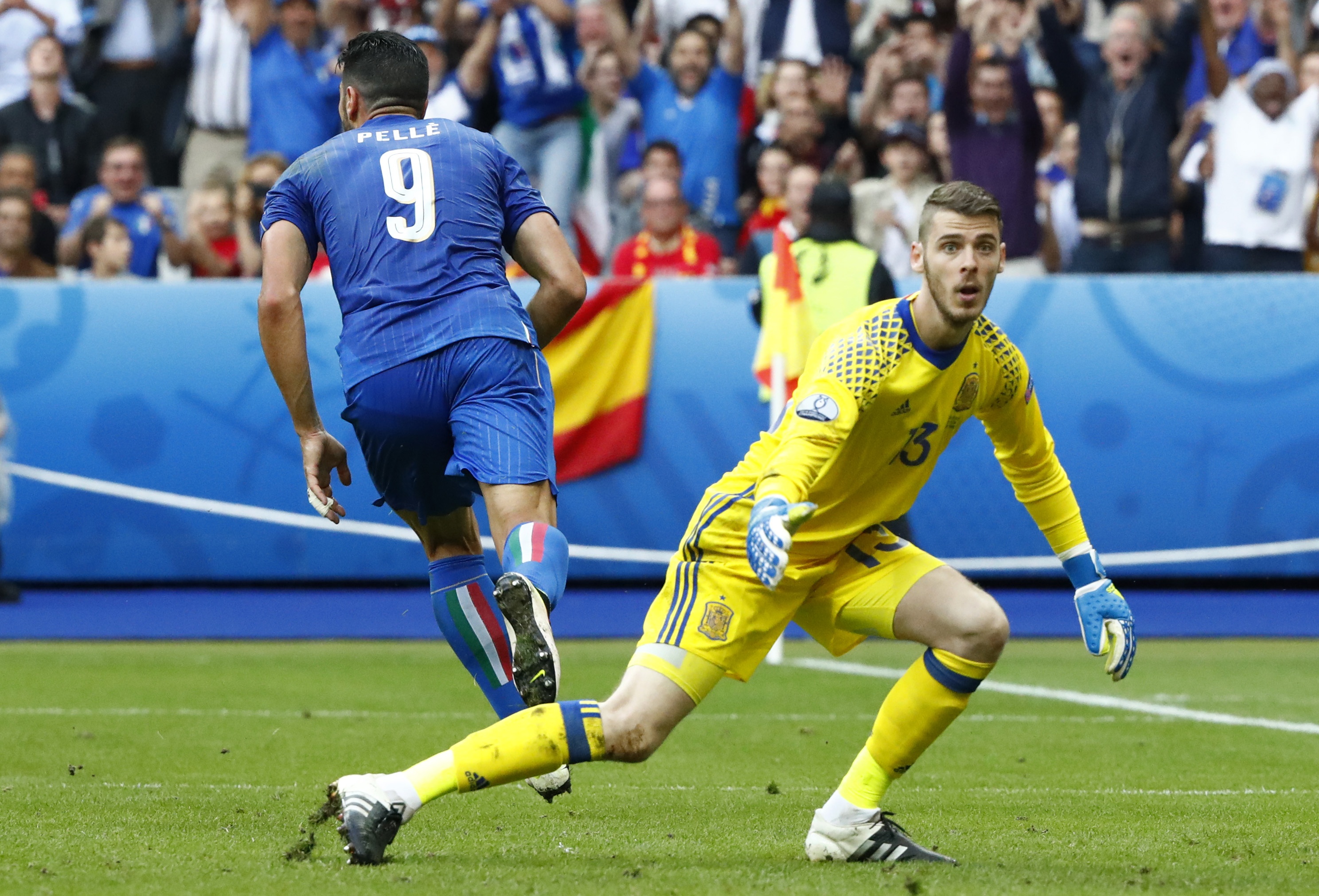 Italy vs Tay Ban Nha anh 13