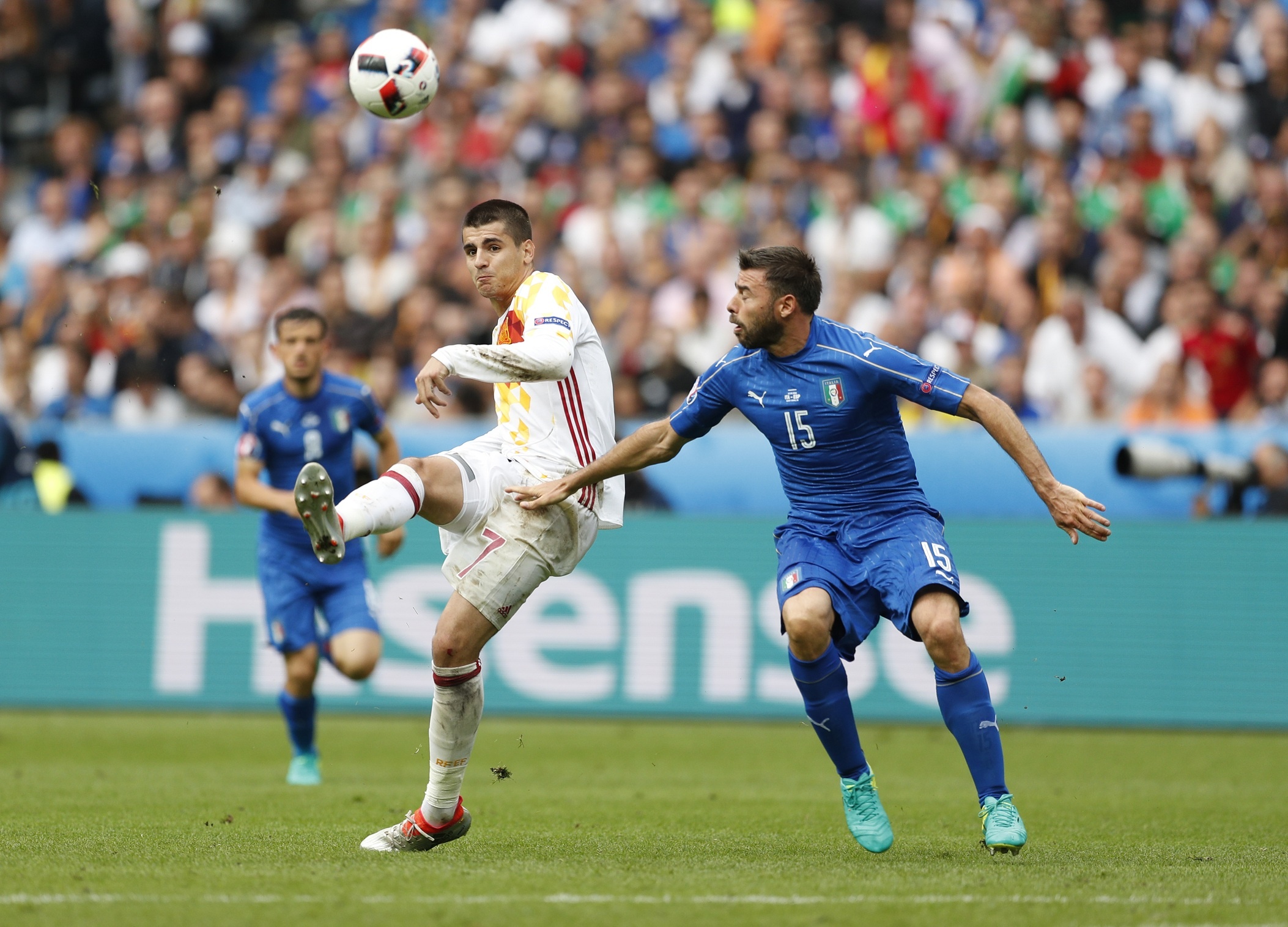 Italy vs Tay Ban Nha anh 3