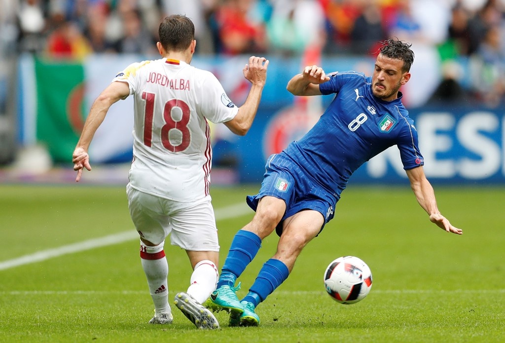 doi hinh te nhat vong 1/8 euro anh 6