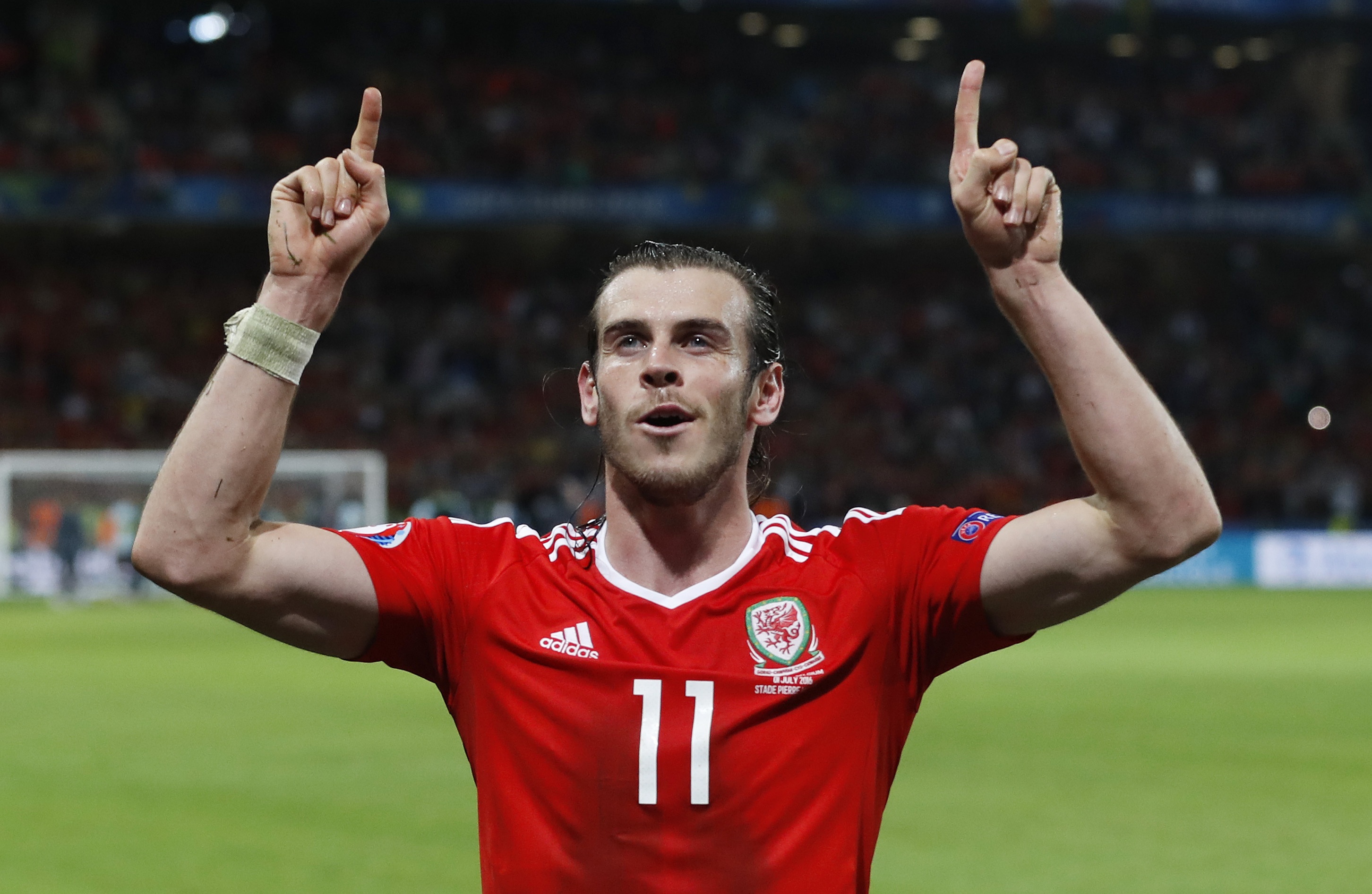 cham diem xu wales bi anh 11