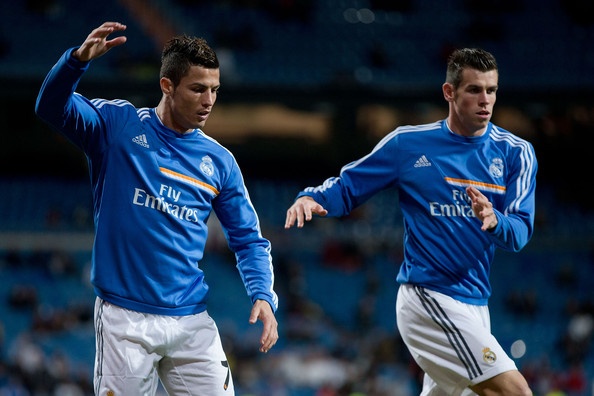 phat bieu tran bo dao nha wales anh 2