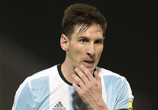 Chuyen nhuong 7/7: Cha Messi bi mat gap chu tich Abramovich hinh anh