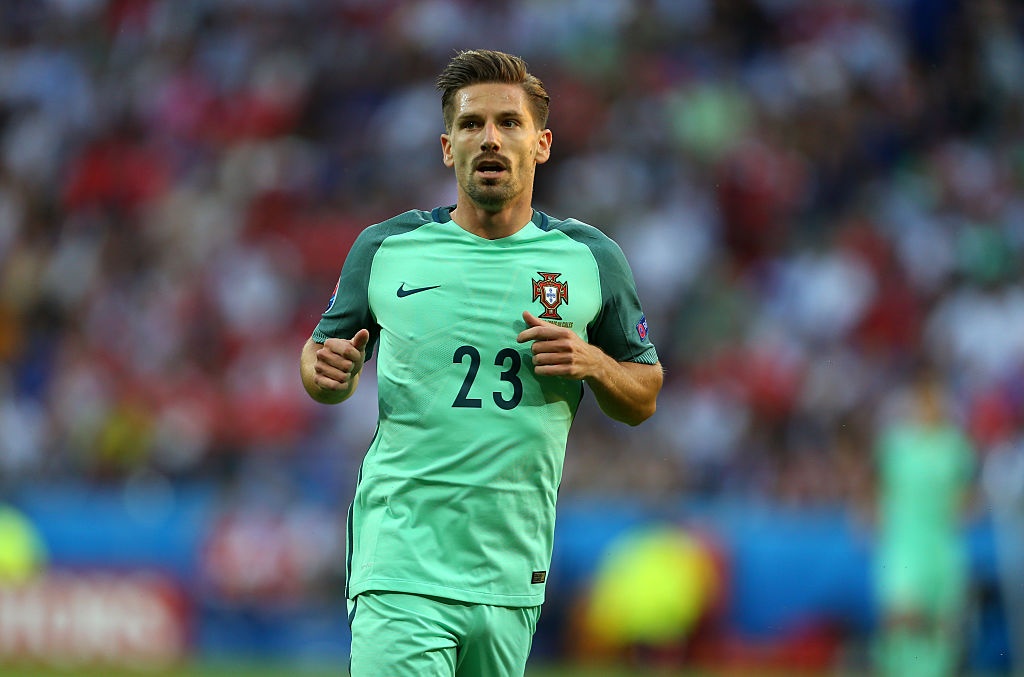 so sanh doi hinh bo dao nha phap anh 22