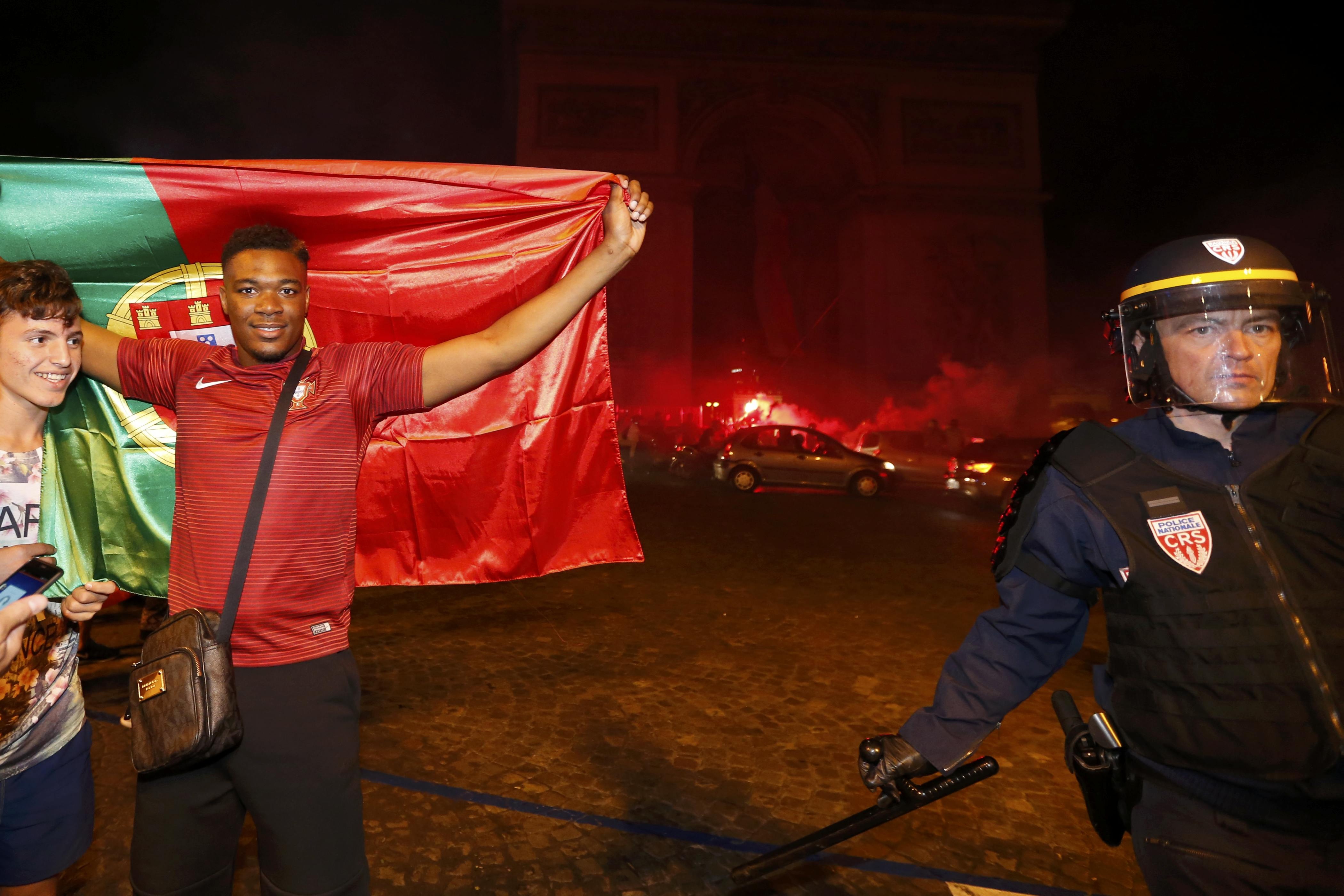 bo dao nha an mung vo dich euro anh 8