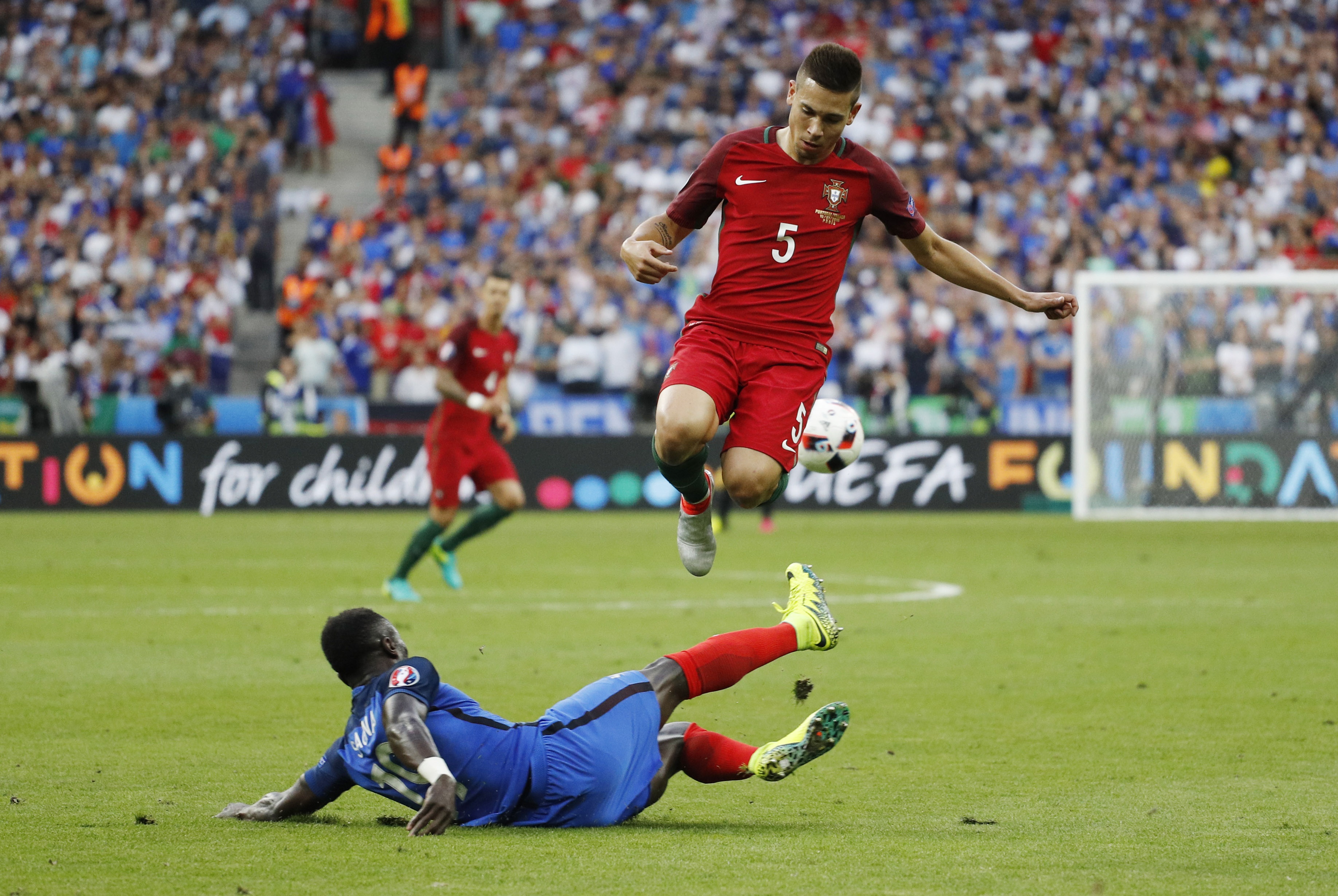 eder dem ve chuc vo dich cho bo dao nha anh 6