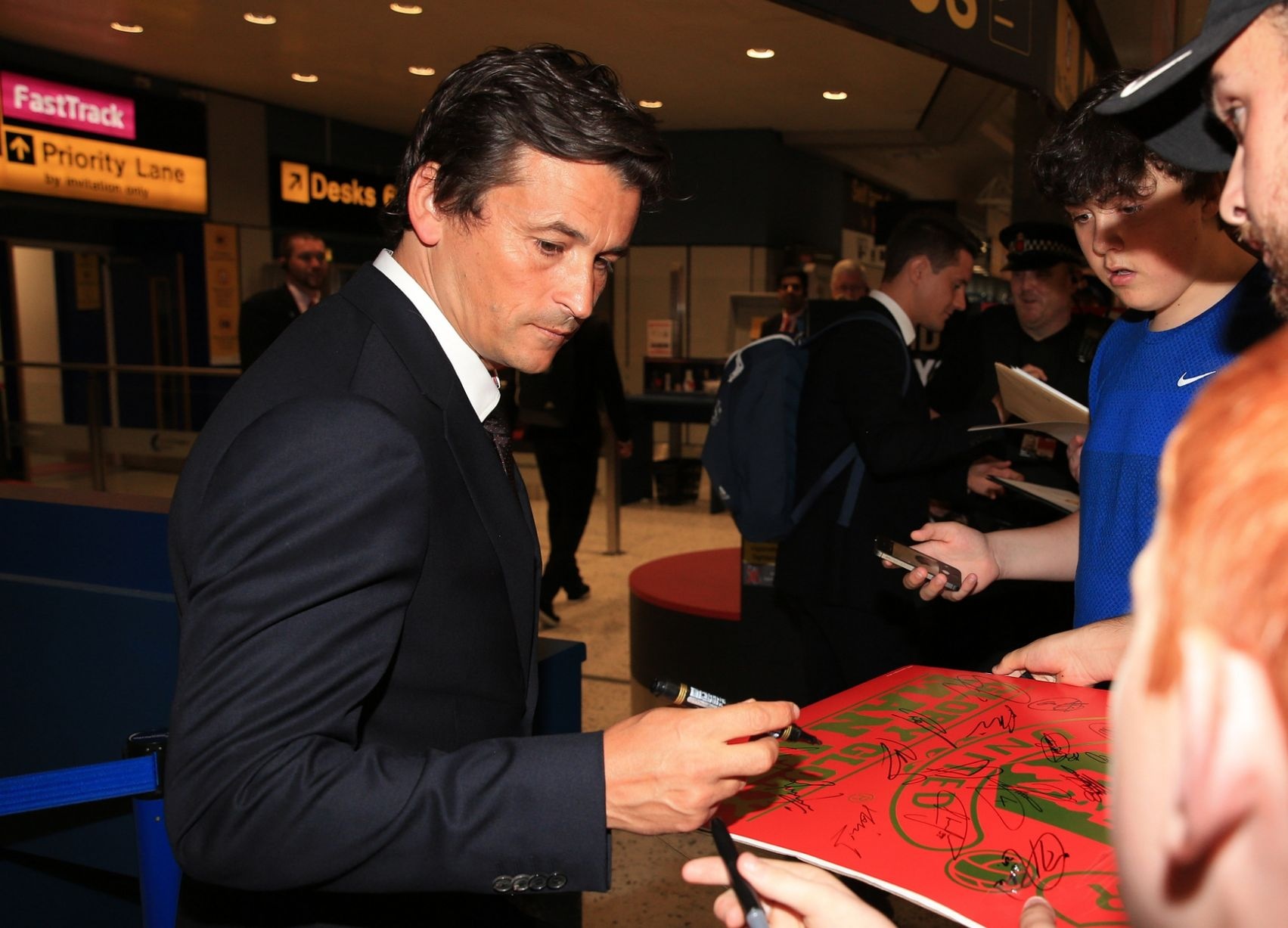 MU sang trung quốc ảnh 15 MU sang trung quoc anh 15