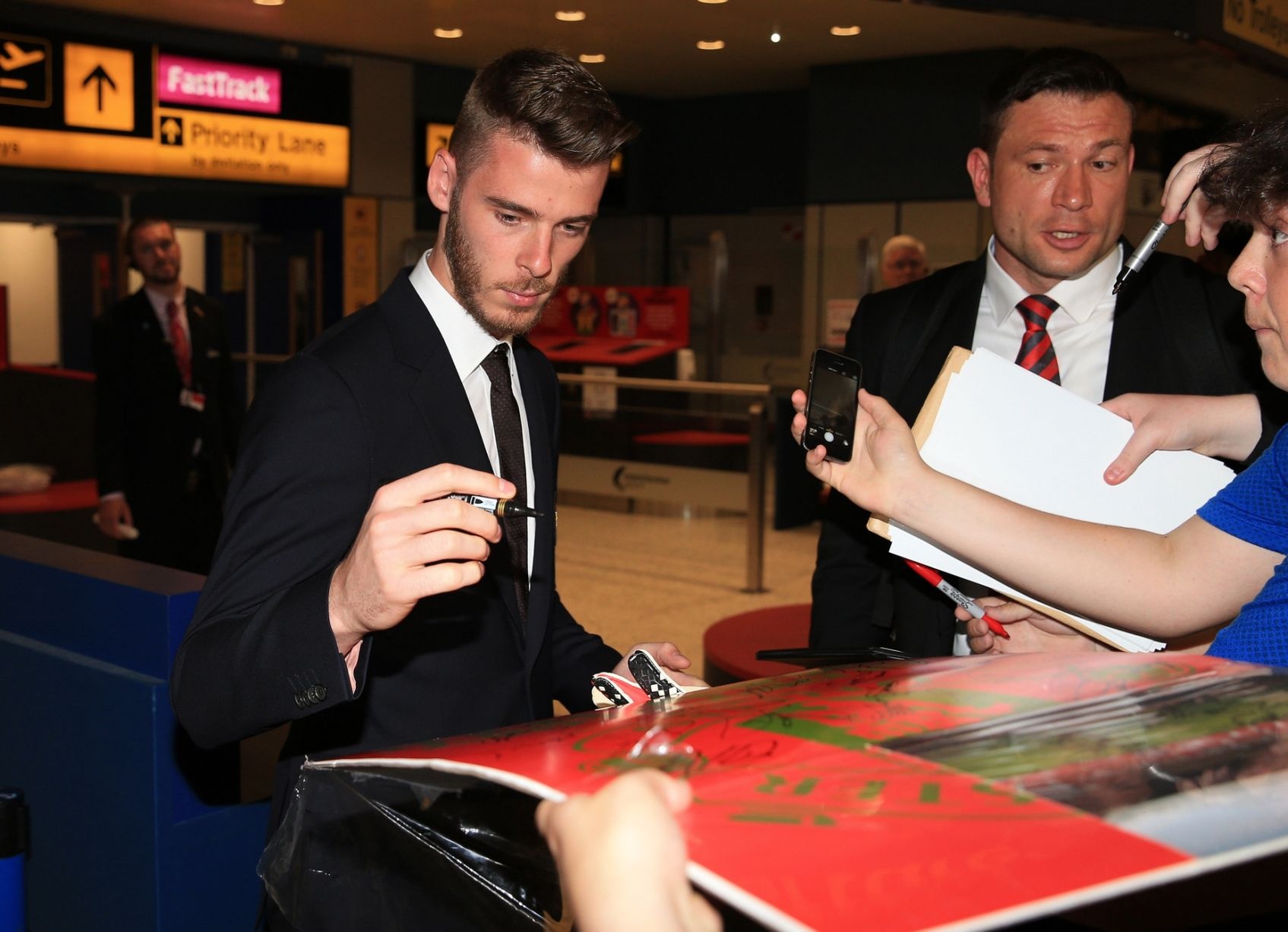 MU sang trung quốc ảnh 4 MU sang trung quoc anh 4