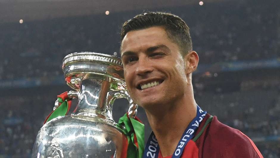 10 ngoi sao huong luong cao nhat anh 10