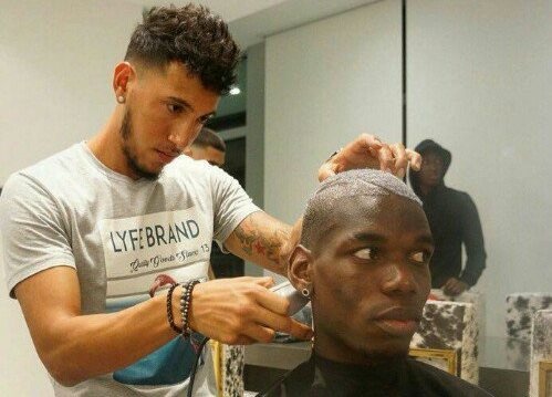 Chuyen nhuong 21/7: Tho cat toc tiet lo Pogba se tro ve MU hinh anh