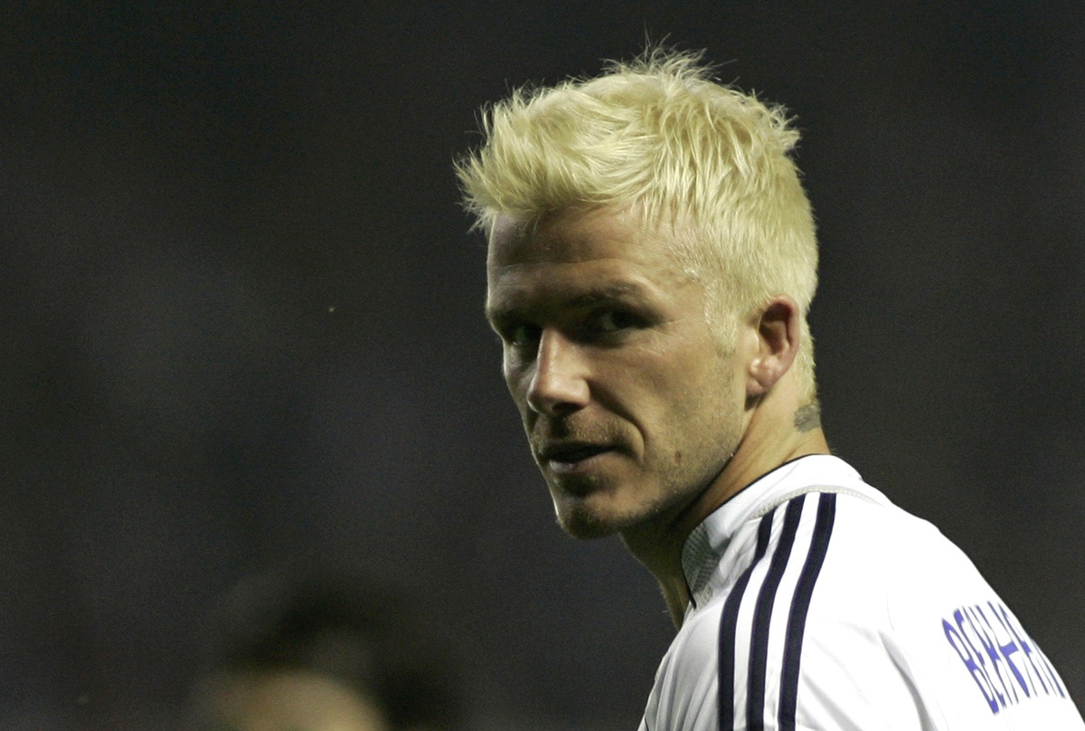 doi hinh ngoi sao chay theo mot toc bach kim anh 6