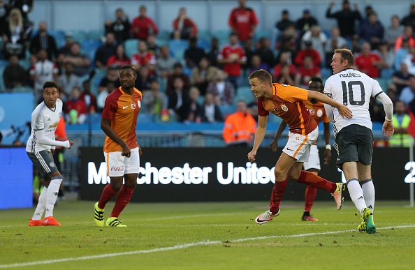 ibra ghi ban giup MU thang galatasaray anh 4