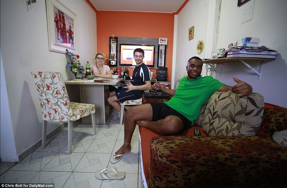 Khach san o chuot 11 do la cho du khach anh 2