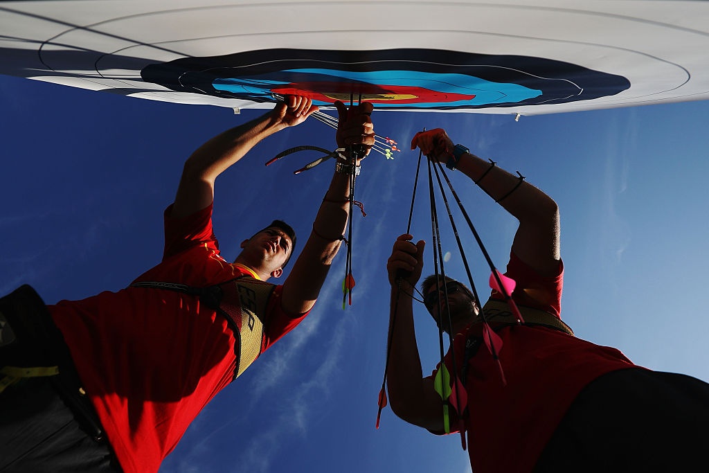 khoanh khac an tuong o ngay thi dau dau tien Olymp anh 5