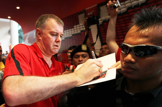 huyền thoại MU nói gì về bom tấn Paul Pogba ảnh 6 huyen thoai MU noi gi ve bom tan Paul Pogba anh 6