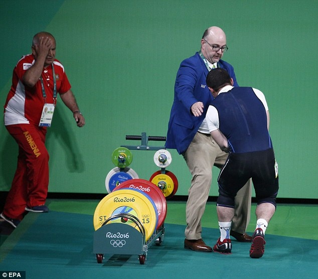 Nha vo dich chau Au gay gap tay o muc ta 195 kg anh 5