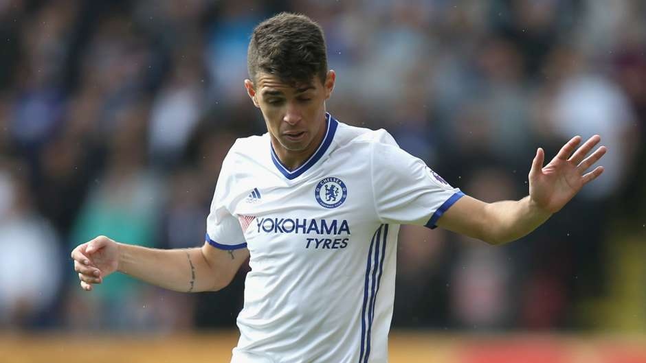 doi hinh te nhat vong hai giai Ngoai hang anh 8