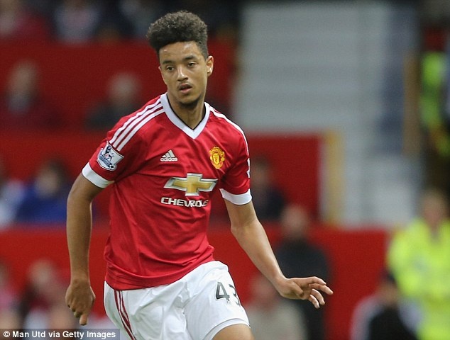 14 cau thu tre duoc Van Gaal don len doi 1 MU anh 8