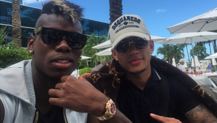 Pogba, Depay 'hẹn hò' ảnh 5 Pogba, Depay 'hen ho' anh 5