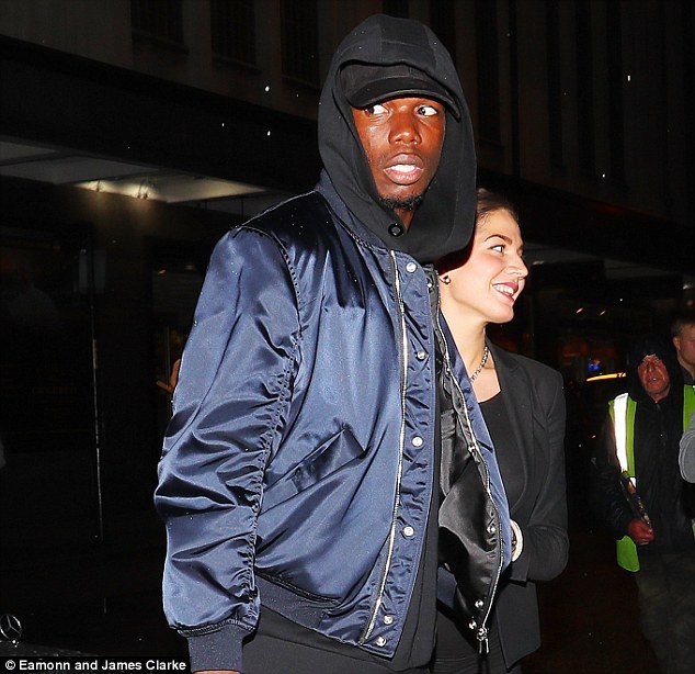 Pogba, Depay 'hẹn hò' ảnh 1 Pogba, Depay 'hen ho' anh 1