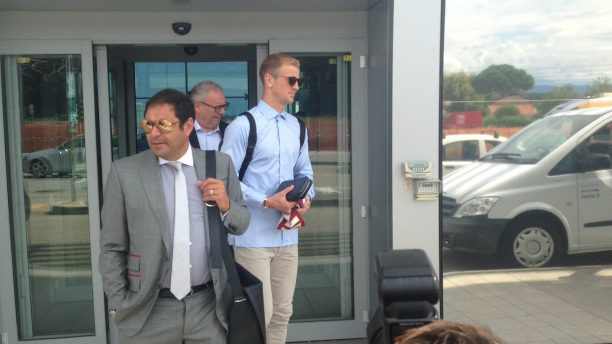 Joe Hart  ra mat Torino anh 4