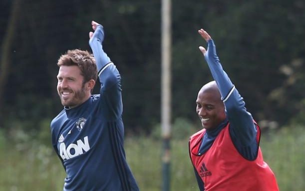 20 sao het han hop dong vao cuoi mua giai nay anh 20