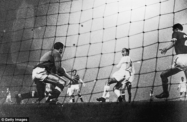 10 cau thu vi dai nhat lich su Real Madrid anh 10