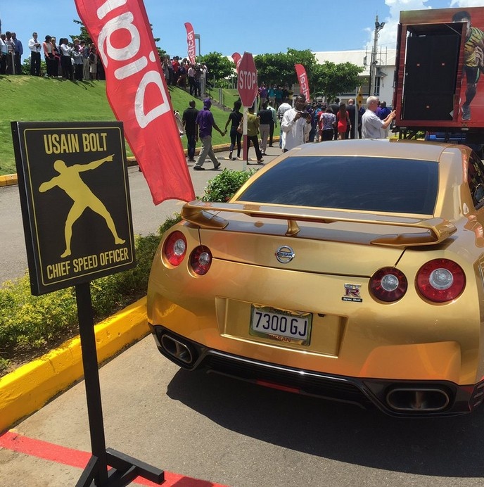 Usain Bolt lam giam doc anh 4