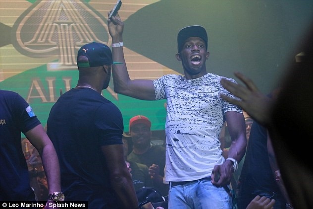 Usain Bolt lam giam doc anh 8