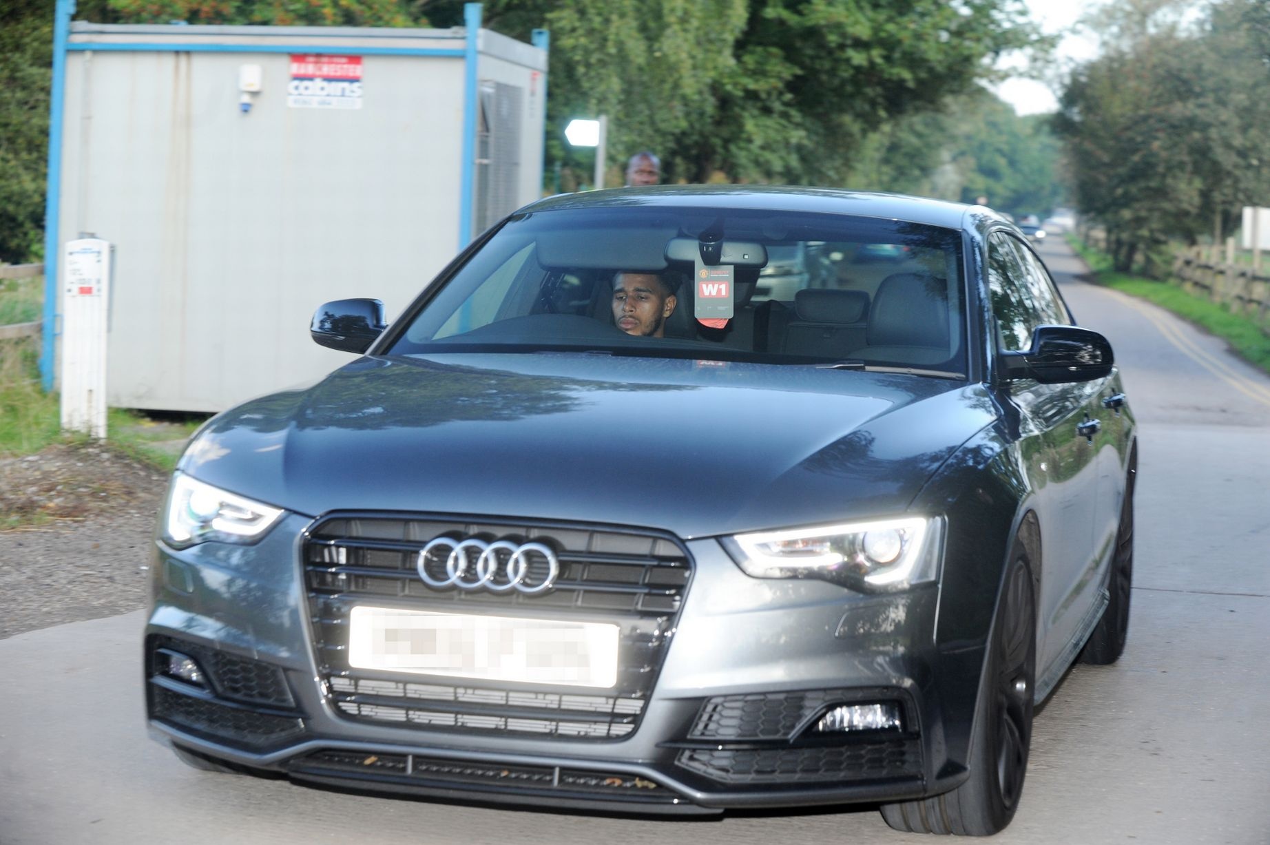 Mourinho loại 3 cầu thủ ảnh 6 Mourinho loai 3 cau thu anh 6