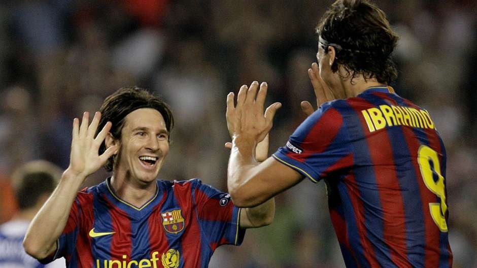 Doi hinh huyen thoai tung sat canh voi Ibrahimovic anh 12