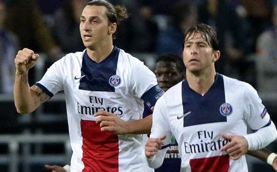 Doi hinh huyen thoai tung sat canh voi Ibrahimovic anh 3