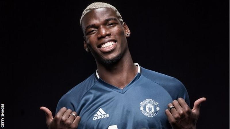 Pogba lai khien fan MU tai Viet Nam mung ron hinh anh