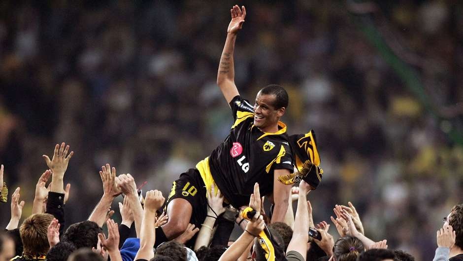 danh thu choi bong o do tuoi ngoai 40 anh 10