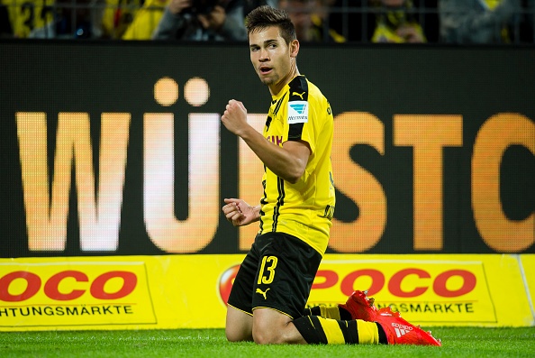 doi hinh ket hop Real- Dortmund anh 6