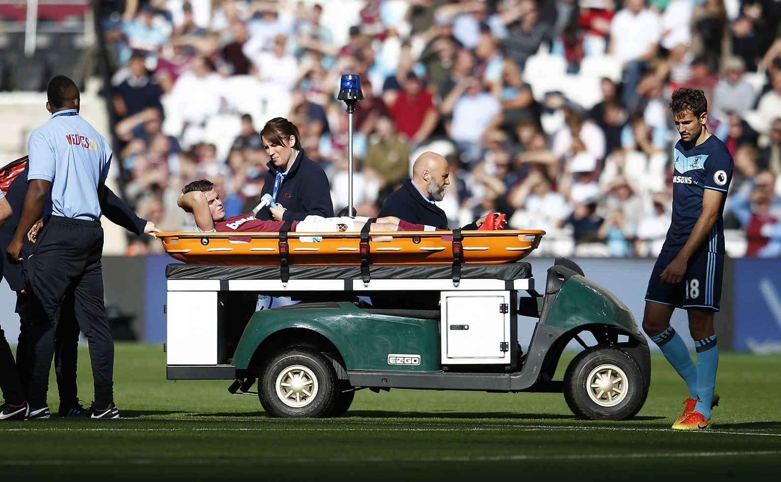 Payet lap sieu pham solo anh 4