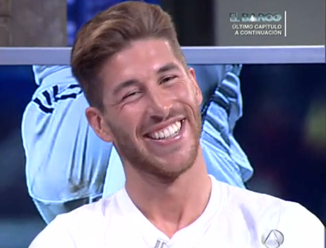 Ramos khien dong doi 'be mat' vi phat hien vet hoi dau hinh anh