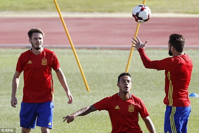 tay ban nha tap luyen anh 4