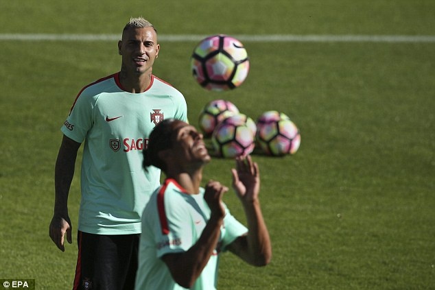 Ronaldo tap luyen anh 7