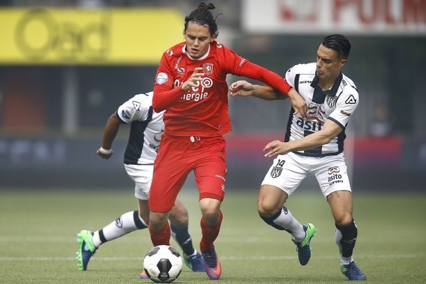 10 chan sut tuoi teen hua hen nhat the gioi anh 8