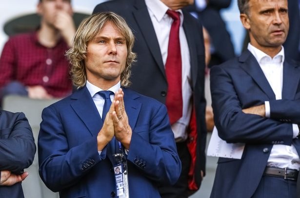 Pavel Nedved mơ ước khoác áo MU ảnh 1 Pavel Nedved mo uoc khoac ao MU anh 1