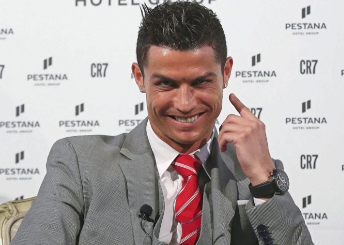 Khach san cua Ronaldo co chi phi dat do hinh anh