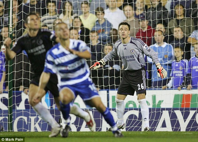 chan thuong kinh hoang cua cech anh 7